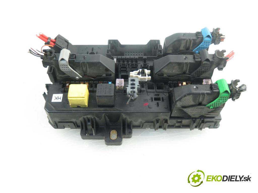 OPEL ASTRA H (A04) HB 2005 1686,00 Skrzynki bezpieczników 1686,00 MODUL BSI 13206762HK; 5DK00866932
