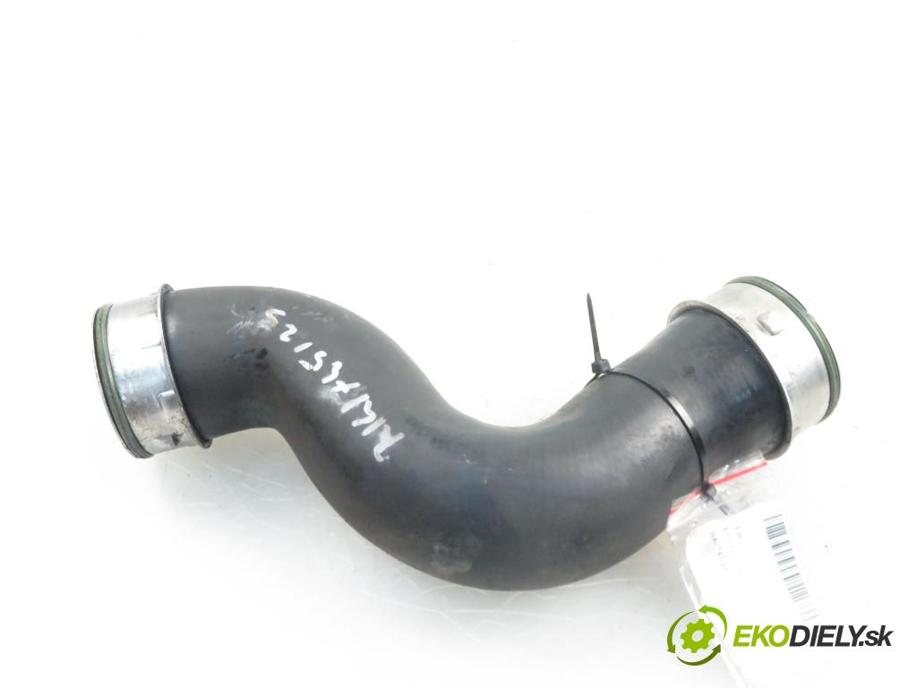 VW TOURAN (1T1, 1T2) MINIVAN 2004 1896,00 Przewody chłodnic powietrza 1896,00 Rúra intercoolera turba