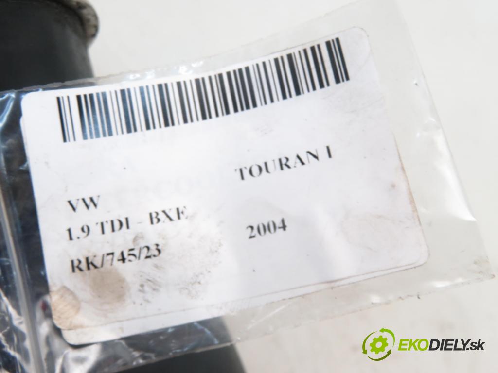 VW TOURAN (1T1, 1T2) MINIVAN 2004 1896,00 Przewody chłodnic powietrza 1896,00 Rúra intercoolera turba