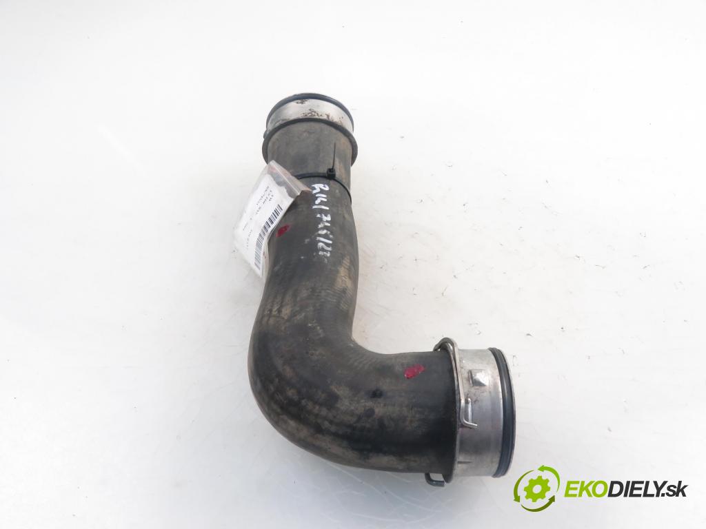 VW TOURAN (1T1, 1T2) MINIVAN 2004 1896,00 Przewody chłodnic powietrza 1896,00 Rúra intercoolera turba 