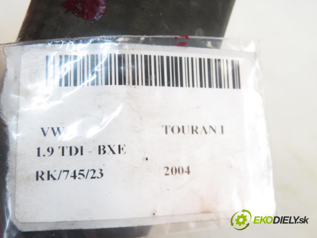 VW TOURAN (1T1, 1T2) MINIVAN 2004 1896,00 Przewody chłodnic powietrza 1896,00 Rúra intercoolera turba