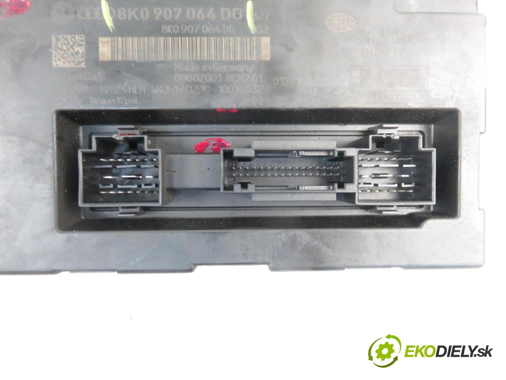 AUDI A4 (8K2, B8) SEDAN 2010 2995,00 Moduły komfortu 2995,00 MODUL komfortu 8K0907064DG