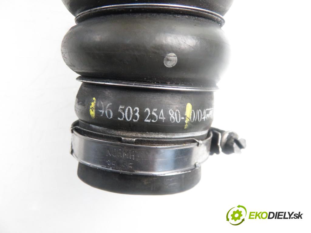 CITROEN C4 I (LC_) HB 2005 1560,00 Przewody chłodnic powietrza 1560,00 Rúra intercoolera turba 9650325480