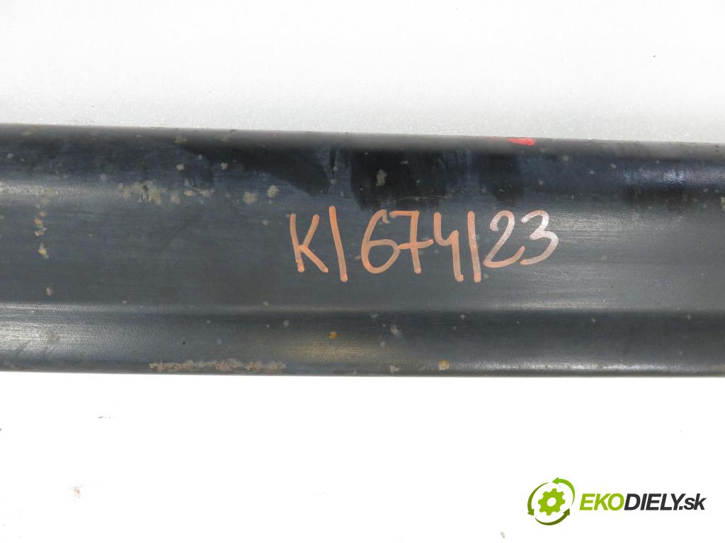 RENAULT MEGANE III liftback (BZ0/1_) HB 2009 78,00 1.5 dCi - K9K 832 1461,00 výztuha zadní část ABS