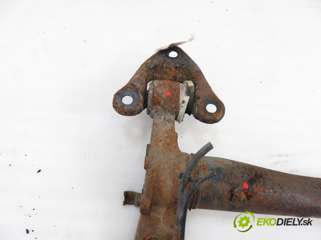 OPEL ASTRA G Kombi (T98) KOMBI 1999 74,00 1.6 16V 100 - X 16 XEL 1598,00 výztuha zadní část ABS 