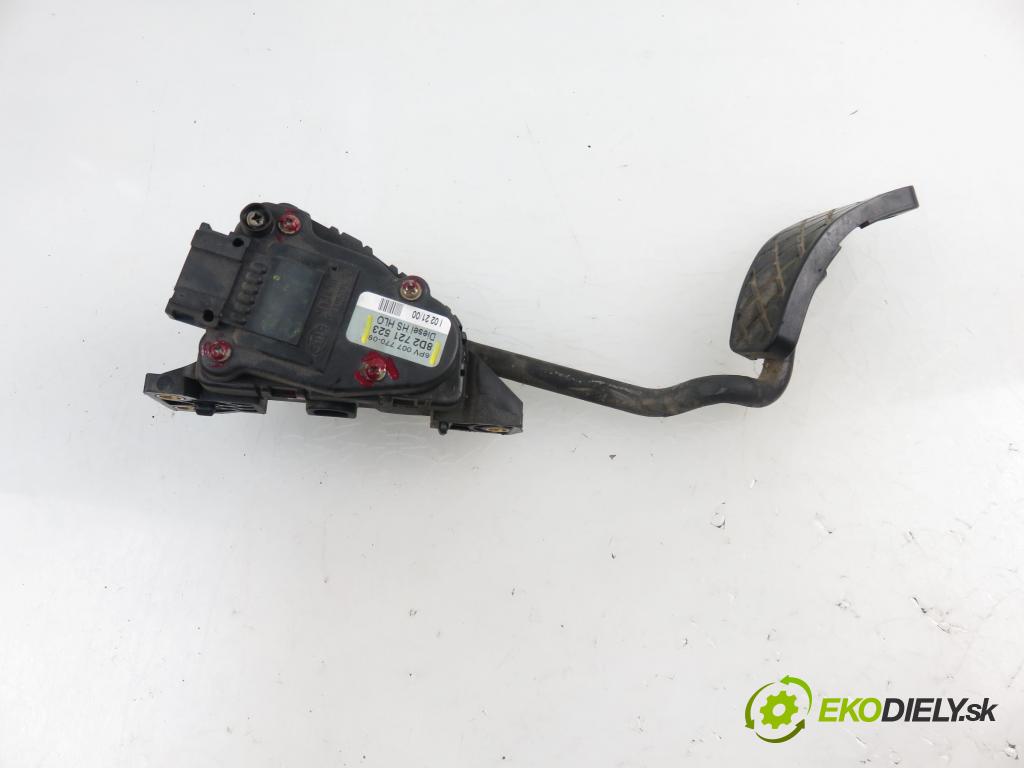 VW PASSAT B5 (3B2) SEDAN 2000 85,00 1.9 TDI - ATJ 1896,00 potenciometr plynového pedálu 8D2721523 ; 6PV00777009 (Potenciometr plynového pedálu)