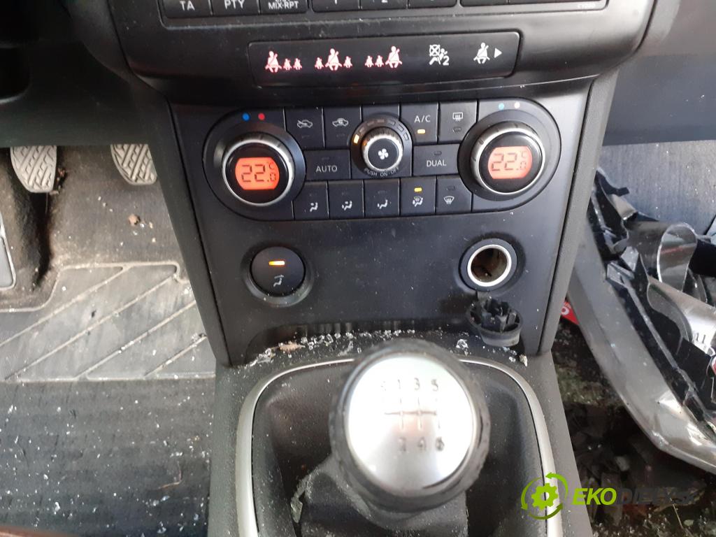 NISSAN QASHQAI / QASHQAI +2 I (J10, JJ10) SUV 2007 1461,00 Panele sterowania, przełączniki 1461,00 Panel kúrenia KLIMATRONIK 27500JD45A