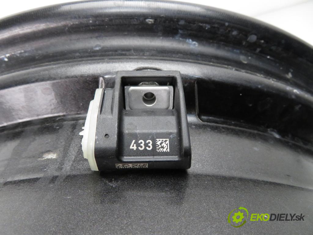MERCEDES-BENZ 0 disky / disk A2134011200 ; A0009052102Q06