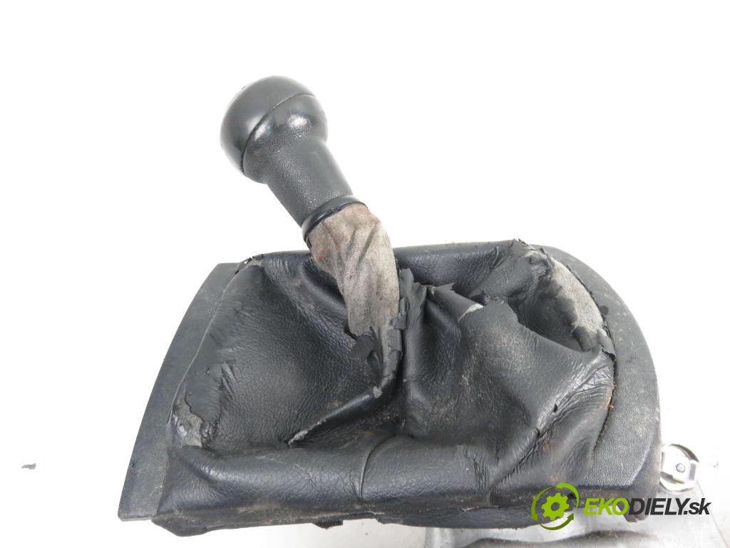 SEAT CORDOBA (6L2) SEDAN 2005 1390,00 Lewarki i wybieraki 1390,00 ZVEDÁK: 6Q0711049AL