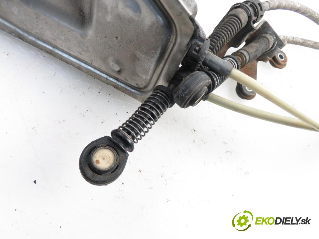 SEAT CORDOBA (6L2) SEDAN 2005 1390,00 Lewarki i wybieraki 1390,00 ZVEDÁK: 6Q0711049AL