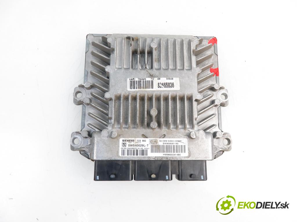 PEUGEOT 307 SW (3H) KOMBI 2004 100,00 2.0 HDi 135 - RHR (DW10BTED4) 1997,00 Riadiaca jednotka Motor 9656061180 ; 9655041480