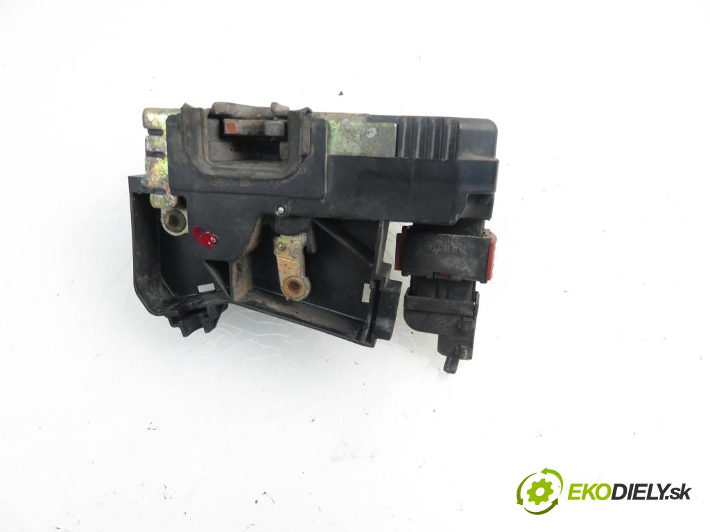 OPEL ASTRA G liftback (T98) HB 2000 1598,00 Zamki 1598,00 zámok 90561151AS
