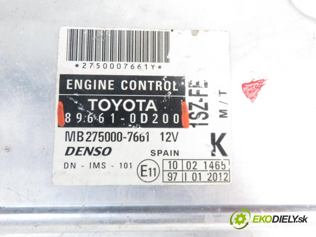 TOYOTA YARIS (_P1_) HB 2003 998,00 Sterowniki silnika 998,00 Riadiaca jednotka Motor 896610D200