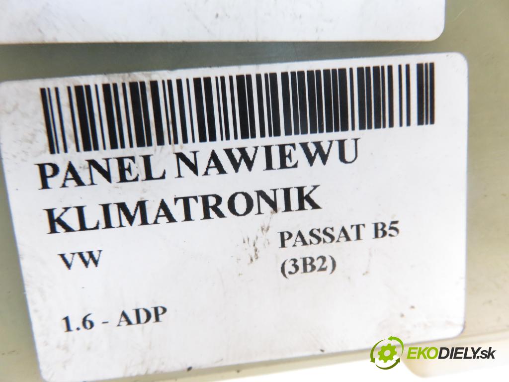 VW PASSAT B5 (3B2) SEDAN 1999 1595,00 Panele sterowania, przełączniki 1595,00 Panel kúrenia KLIMATRONIK 5HB00761710; 3B1907044B