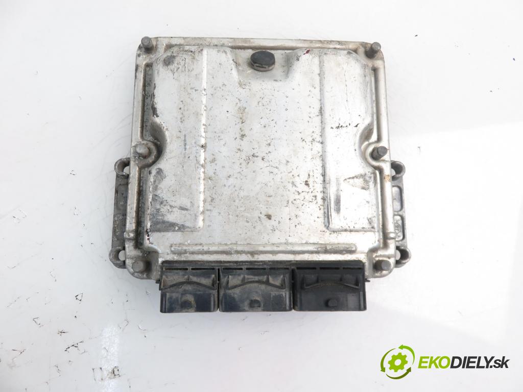 RENAULT MASTER II Skrzynia (FD) FURGON 2003 2188,00 Sterowniki silnika 2188,00 Riadiaca jednotka Motor 8200236618; 8200236624; 0281011254