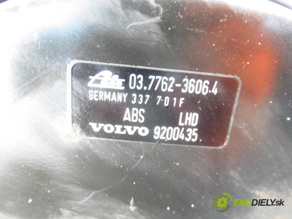 VOLVO V70 I (875, 876) KOMBI 1997 2435,00 Serwa hamulca 2435,00 Posilovač 9200435 (Servočerpadlá, pumpy riadenia)
