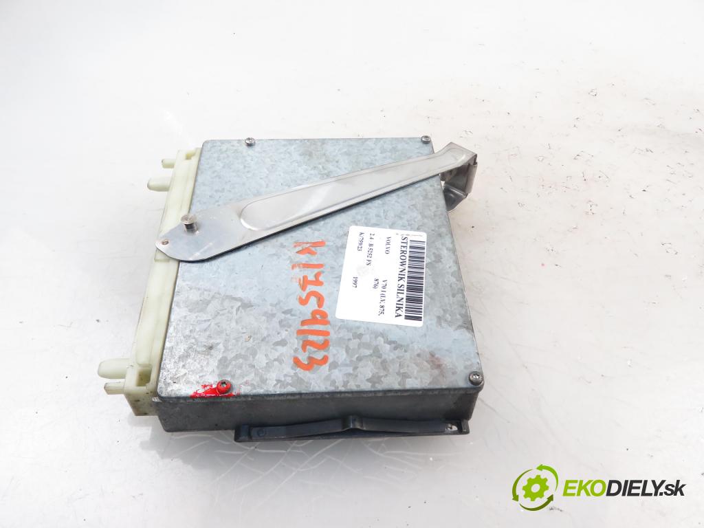 VOLVO V70 I (875, 876) KOMBI 1997 2435,00 Sterowniki silnika 2435,00 Riadiaca jednotka Motor 9432617