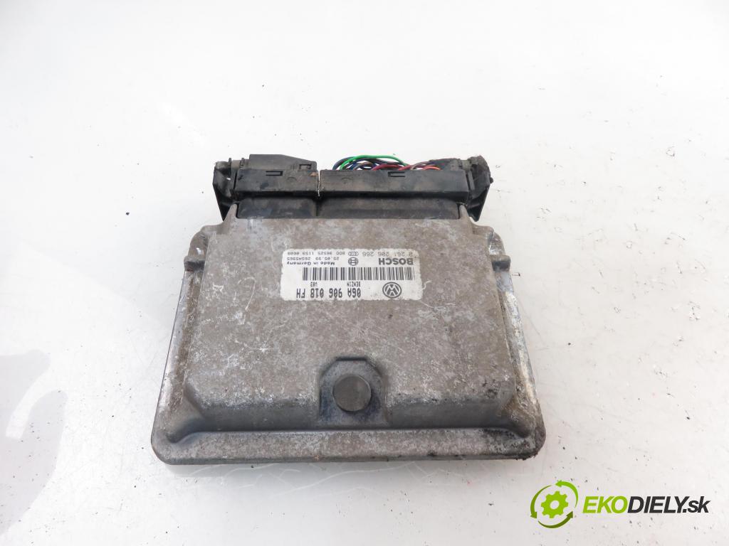 SKODA OCTAVIA I (1U2) LIFTBACK 2001 1984,00 Sterowniki silnika 1984,00 Riadiaca jednotka Motor 0261206266; 06A906018FH