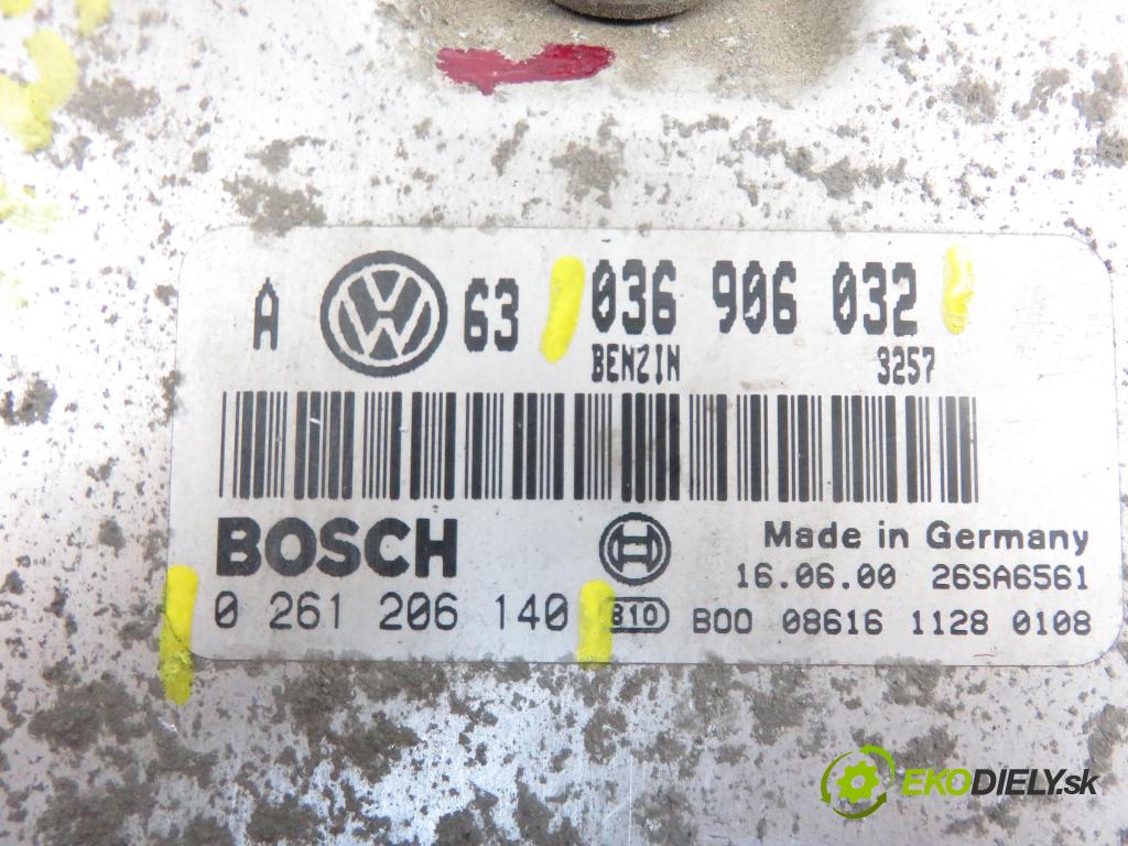 VW GOLF IV (1J1) HB 2000 1390,00 Sterowniki silnika 1390,00 Riadiaca jednotka Motor 0261206140; 036906032