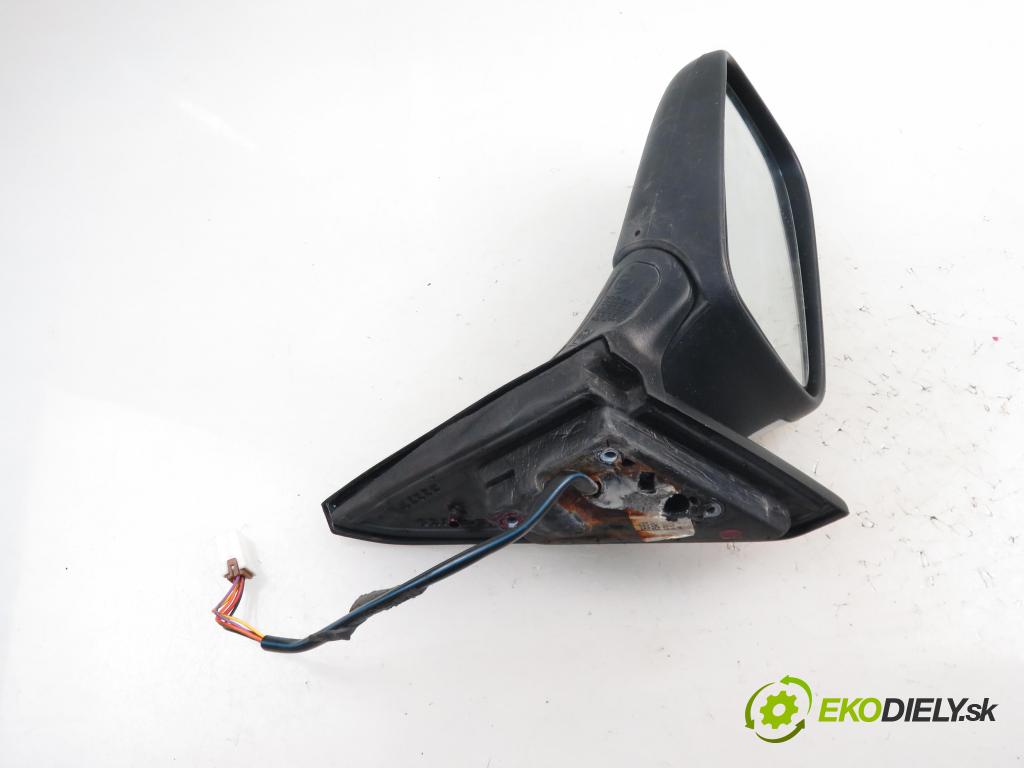 VOLVO V40 Kombi (645) KOMBI 2002 1948,00 Kompletne 1948,00 Spätné zrkadlo LE