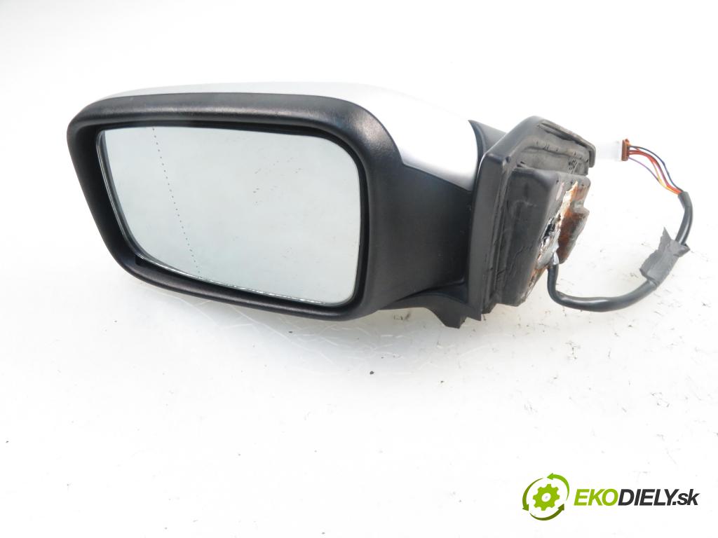 VOLVO V40 Kombi (645) KOMBI 2002 1948,00 Kompletne 1948,00 Spätné zrkadlo LE