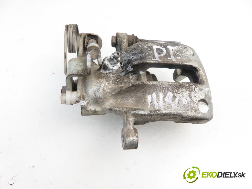 AUDI A4 (8D2, B5) SEDAN 1995 1896,00 Zaciski 1896,00 Brzdič strmeň pravé zadné