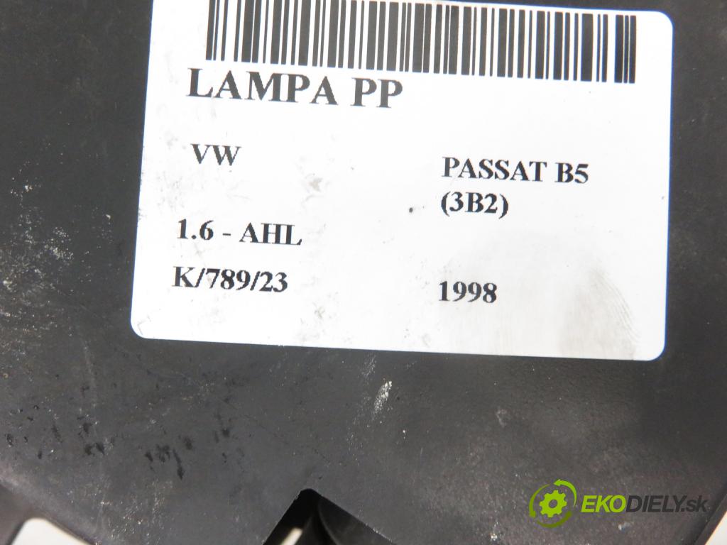 VW PASSAT B5 (3B2) SEDAN 1998 1595,00 Lampy przednie 1595,00 Svetlo PP