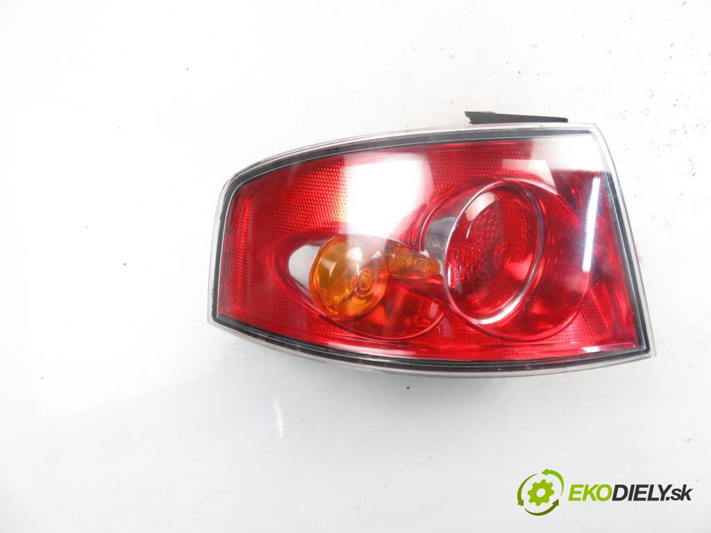 SEAT IBIZA III (6L1) HB 2002 1198,00 Lampy tylne 1198,00 Svetlo ľavé zadné