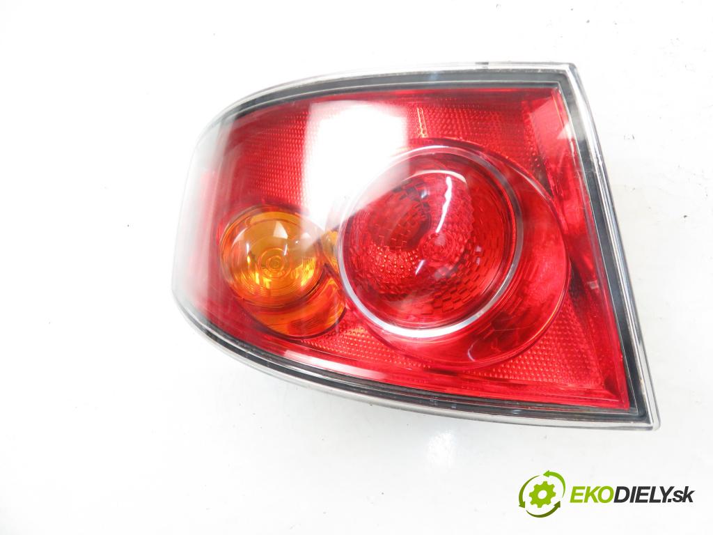 SEAT IBIZA III (6L1) HB 2002 1198,00 Lampy tylne 1198,00 Svetlo ľavé zadné