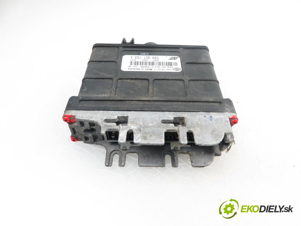 VW SHARAN (7M8, 7M9, 7M6) VAN 1996 2792,00 Sterowniki skrzyni 2792,00 Riadiaca jednotka prevodovky 099927733A; 95VW12B565FA