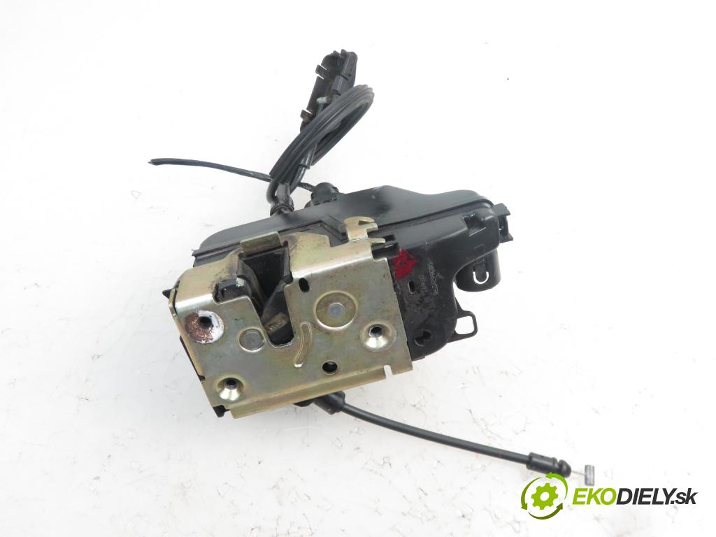 RENAULT LAGUNA II (BG0/1_) LIFTBACK 2002 88,00 1.8 16V (BG06, BG0J, BG0M) - F4P 774 1783,00 zámok
