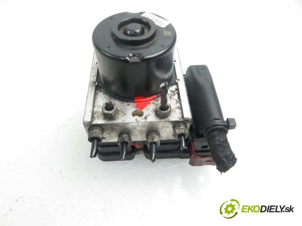 OPEL ZAFIRA B (A05) MINIVAN 2006 1910,00 Sterowniki ABS 1910,00 Pumpa ABS 13157576; 10097005093 (Pumpy ABS)