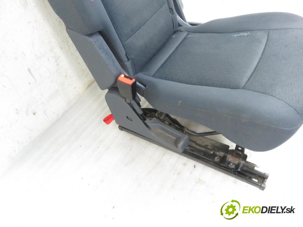 FORD GALAXY (WA6) MINIVAN 2009 1997,00 Fotele, kanapy 1997,00 Sedadlo 2 RIADOK: ľavy