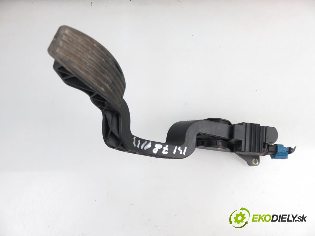 FIAT STILO (192_) HB 2003 1596,00 Pozostałe 1596,00 Potenciometer plynového pedálu 46779078; 0280752227 (Pedále)