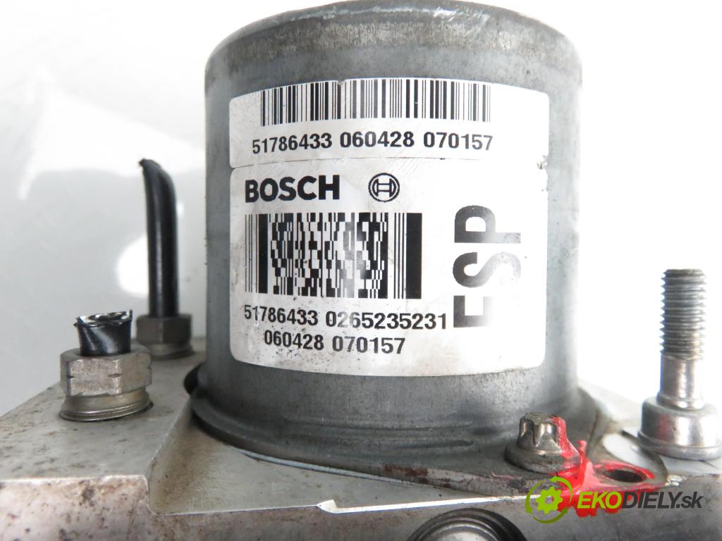 FIAT GRANDE PUNTO (199_) HB 2006 1368,00 Sterowniki ABS 1368,00 Pumpa ABS 0265950628; 51786433 (Pumpy ABS)
