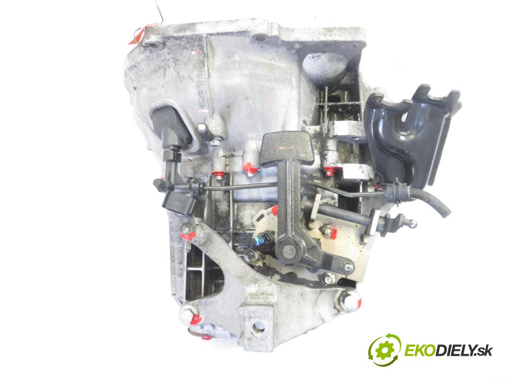 FORD FOCUS II (DA_, HCP) HB 2006 1560,00 Kompletne skrzynie 1560,00 Prevodovka MANUALNA 3M5R7F096YF; 6M5R7002YA