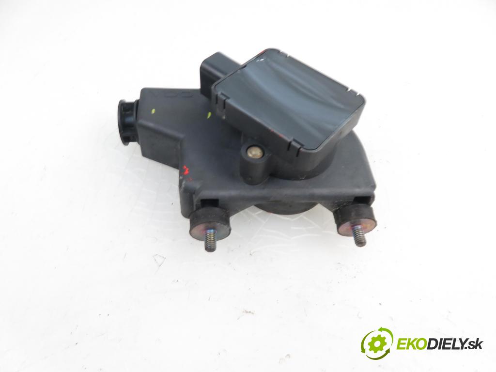 CITROEN C5 I (DC_) LIFTBACK 2003 1749,00 Pozostałe 1749,00 Potenciometer plynového pedálu 9643365680 (Pedále)