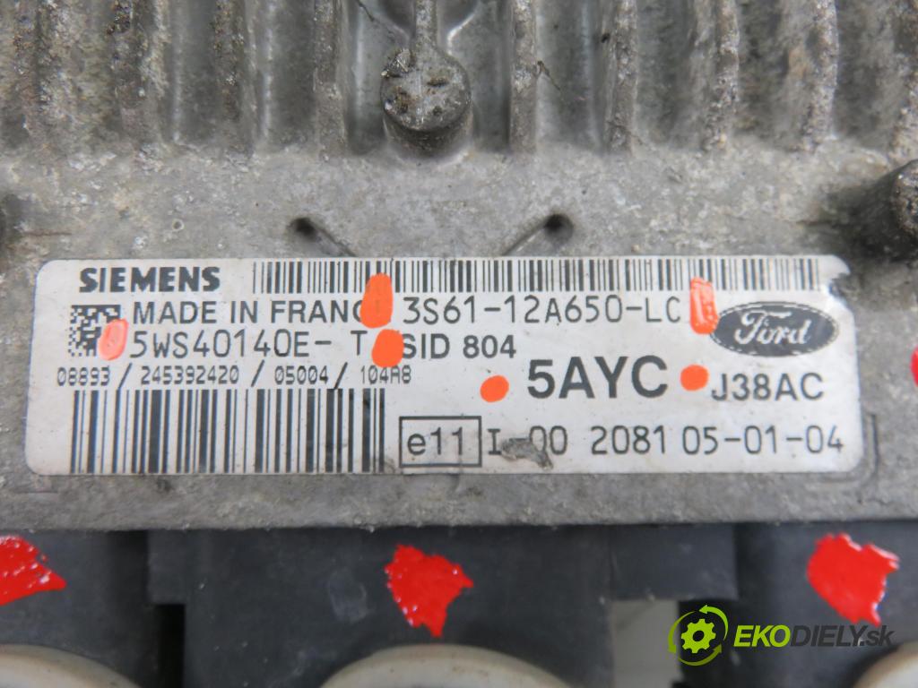 FORD FIESTA V (JH_, JD_) HB 2005 1399,00 Sterowniki silnika 1399,00 Riadiaca jednotka Motor 3S6112A650LC; 5WS40140ET; 5AYC