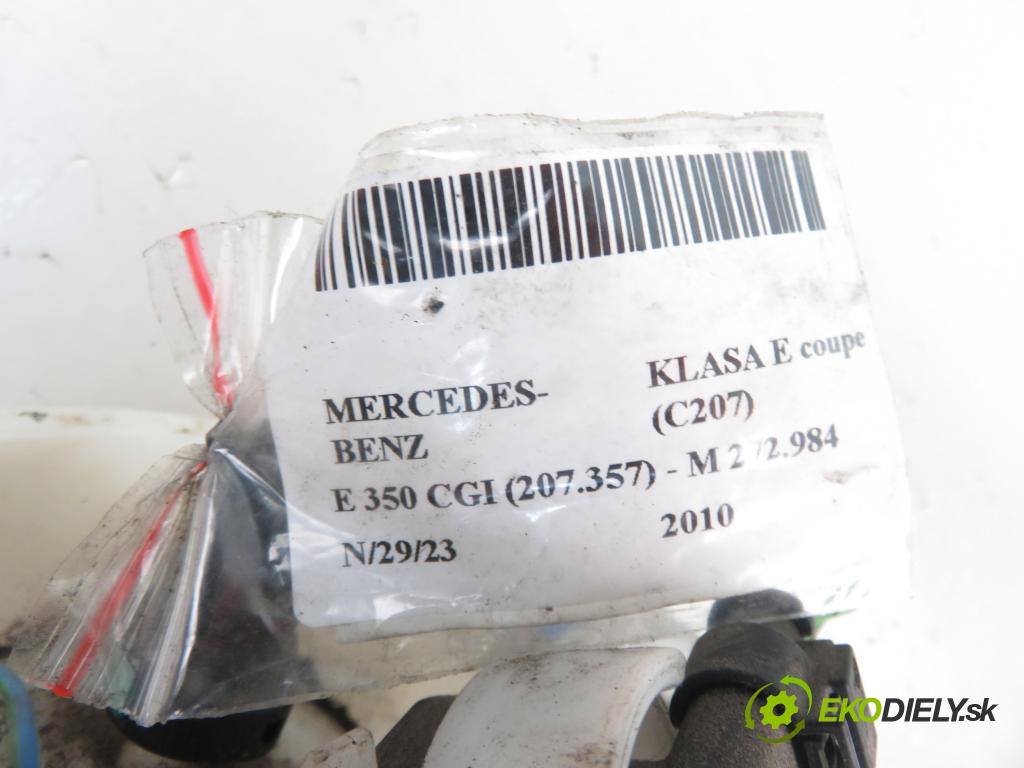 MERCEDES-BENZ KLASA E coupe (C207) COUPE 2010 3498,00 Pompy paliwa 3498,00 Pumpa paliva 2044702094