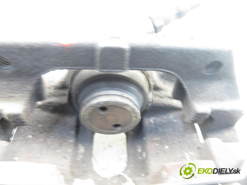 VOLVO C30 (533) HB 2006 1997,00 Zaciski 1997,00 Brzdič strmeň LT