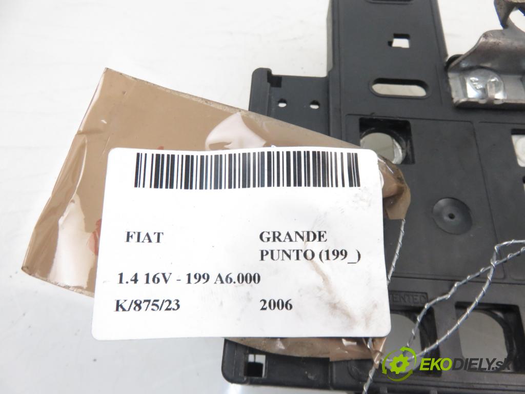 Hertz Lautsprecher 600W 16,5cm K165 Kompo incl Einbauset für