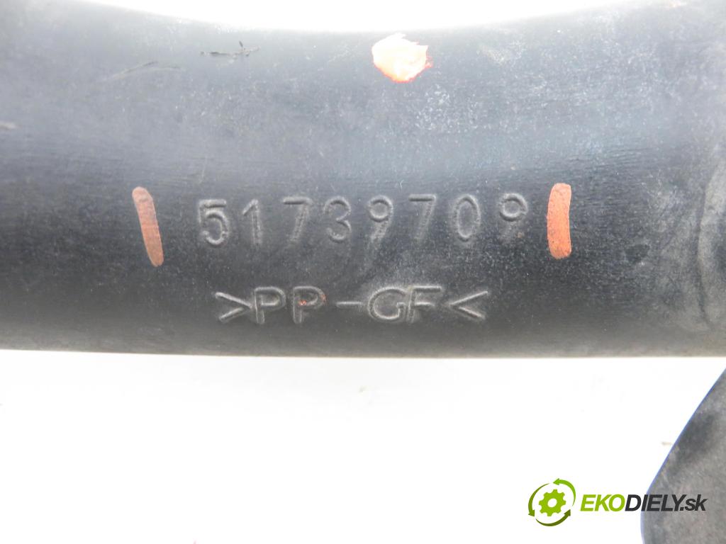 FIAT CROMA (194_) KOMBI 2005 1910,00 Przewody chłodnic powietrza 1910,00 Rúra intercoolera turba 51739709