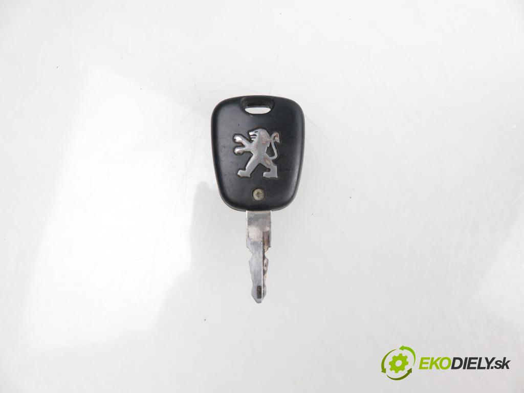 PEUGEOT 206 liftback (2A/C) HB 2002 1398,00 Stacyjki 1398,00 spinačka 9641551180 (Spínacie skrinky a kľúče)