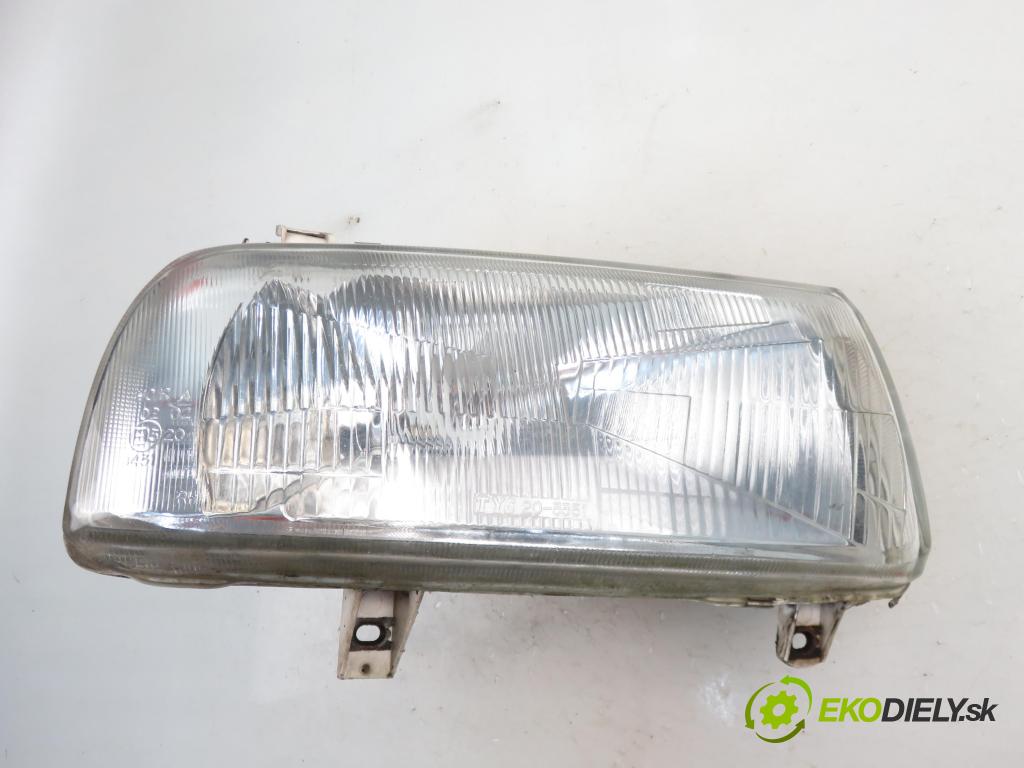 VW VENTO (1H2) SEDAN 1993 1781,00 Lampy przednie 1781,00 Svetlo PP