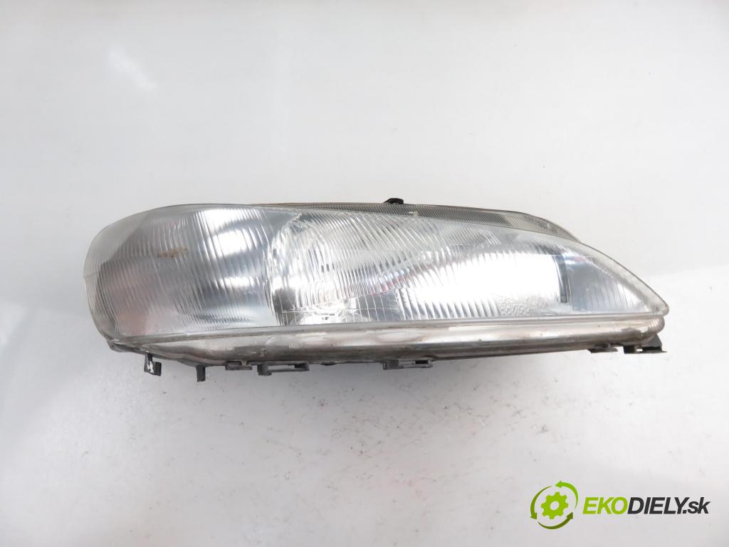 PEUGEOT 306 liftback (7A, 7C, N3, N5) HB 1998 1361,00 Lampy przednie 1361,00 Svetlo PP