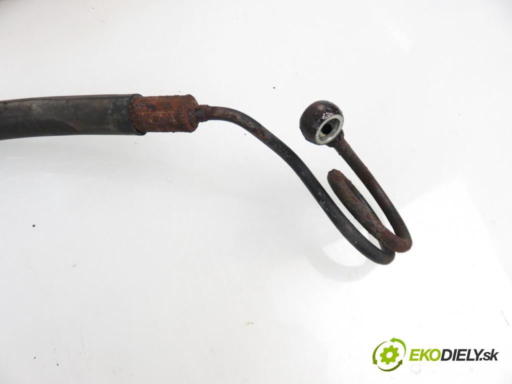 VW PASSAT B5 Variant (3B5) KOMBI 1999 1781,00 Przewody układu wspomagania 1781,00 RIADOK: / Rúra servočerpadlo 8D1422893AL