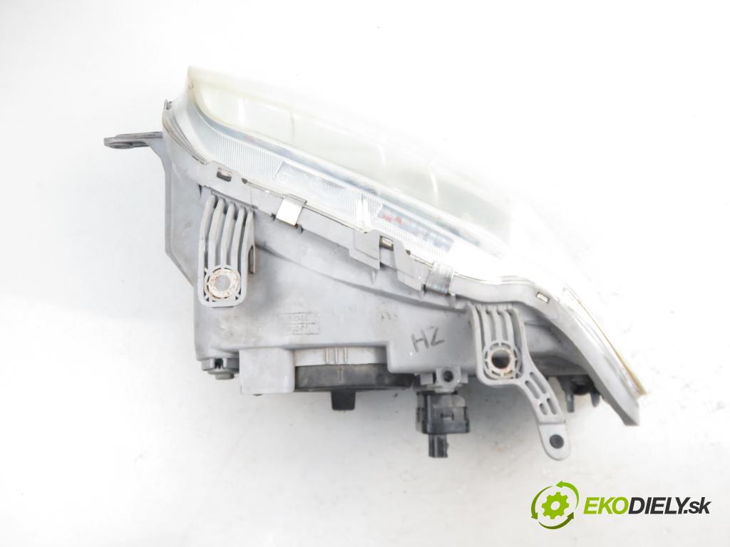 CHEVROLET AVEO / KALOS liftback (T200) HB 2004 1150,00 Lampy przednie 1150,00 Svetlo PP