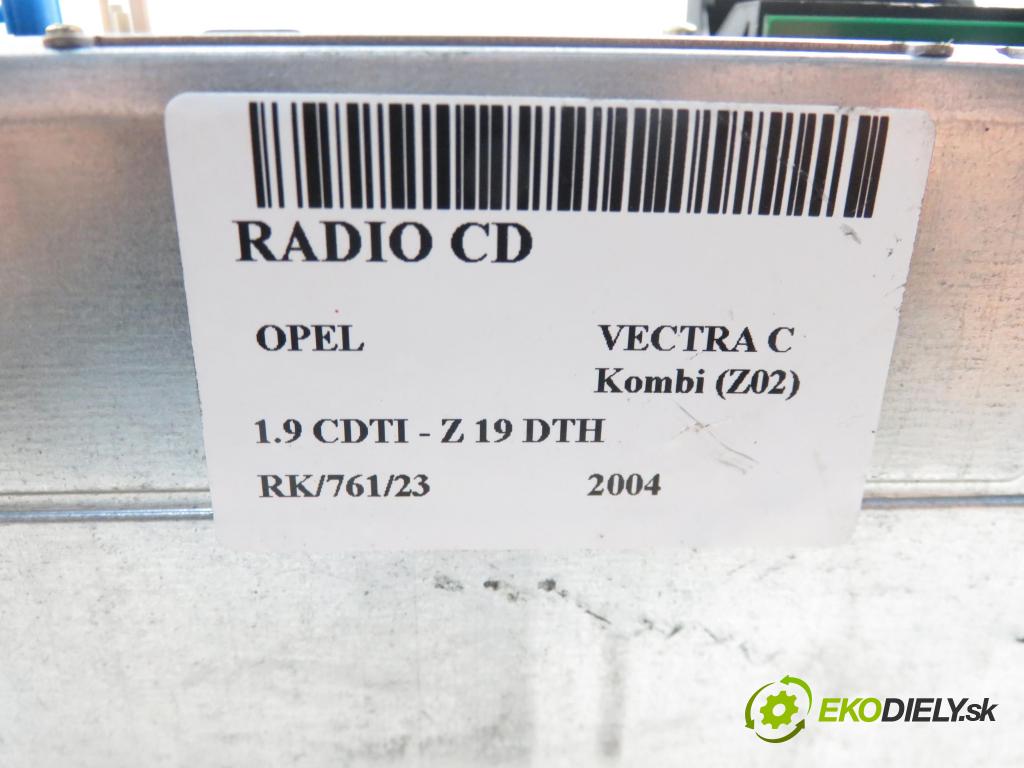 OPEL VECTRA C Kombi (Z02) KOMBI 2004 1910,00 Radioodtwarzacze 1910,00 RADIO CD 13113150; 24461297