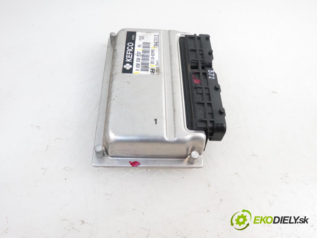 HYUNDAI GETZ (TB) HB 2007 1086,00 Sterowniki silnika 1086,00 Riadiaca jednotka Motor 3911002AA5; 9030930372F