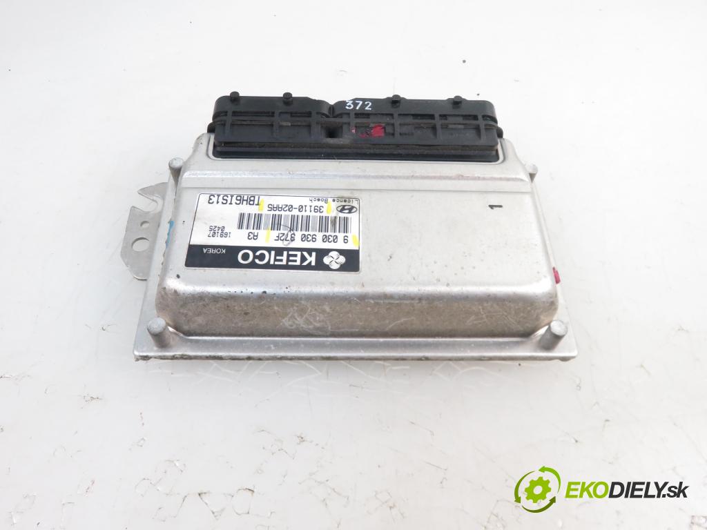 HYUNDAI GETZ (TB) HB 2007 1086,00 Sterowniki silnika 1086,00 Riadiaca jednotka Motor 3911002AA5; 9030930372F